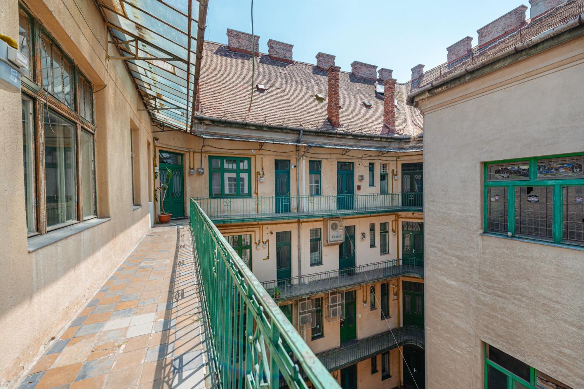 Old Town Square Apartments Cluj Exterior foto