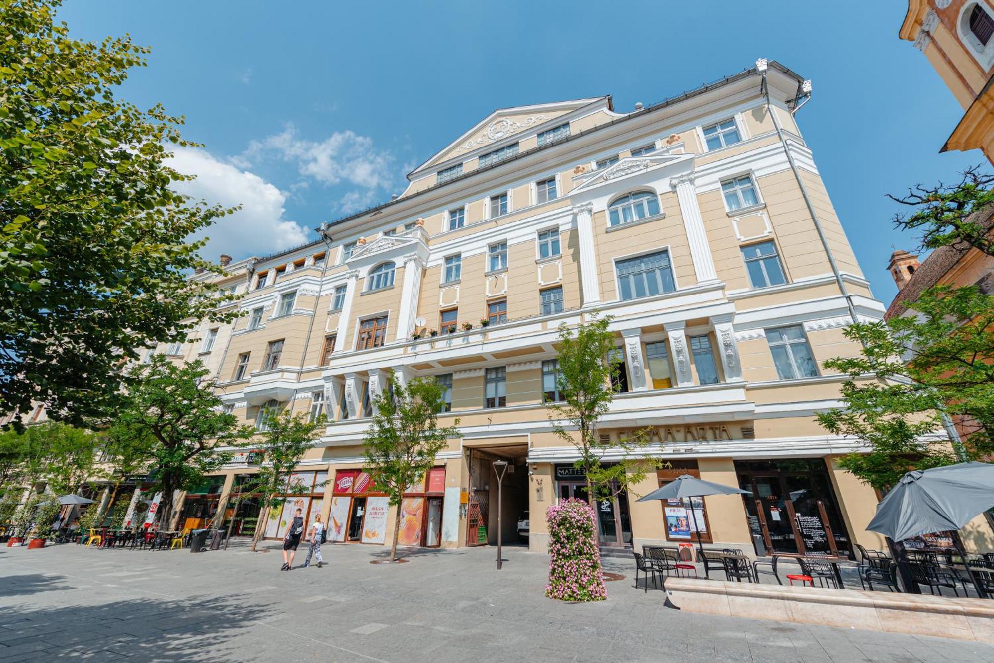 Old Town Square Apartments Cluj Exterior foto